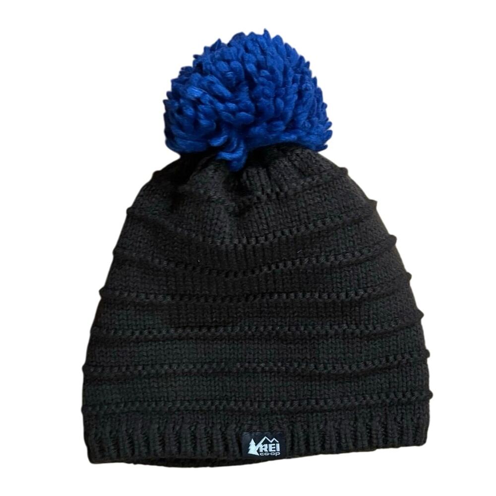 REI Co Op Pom Beanie Winter Hat Youth Kids Size 7-14 Brown Blue
